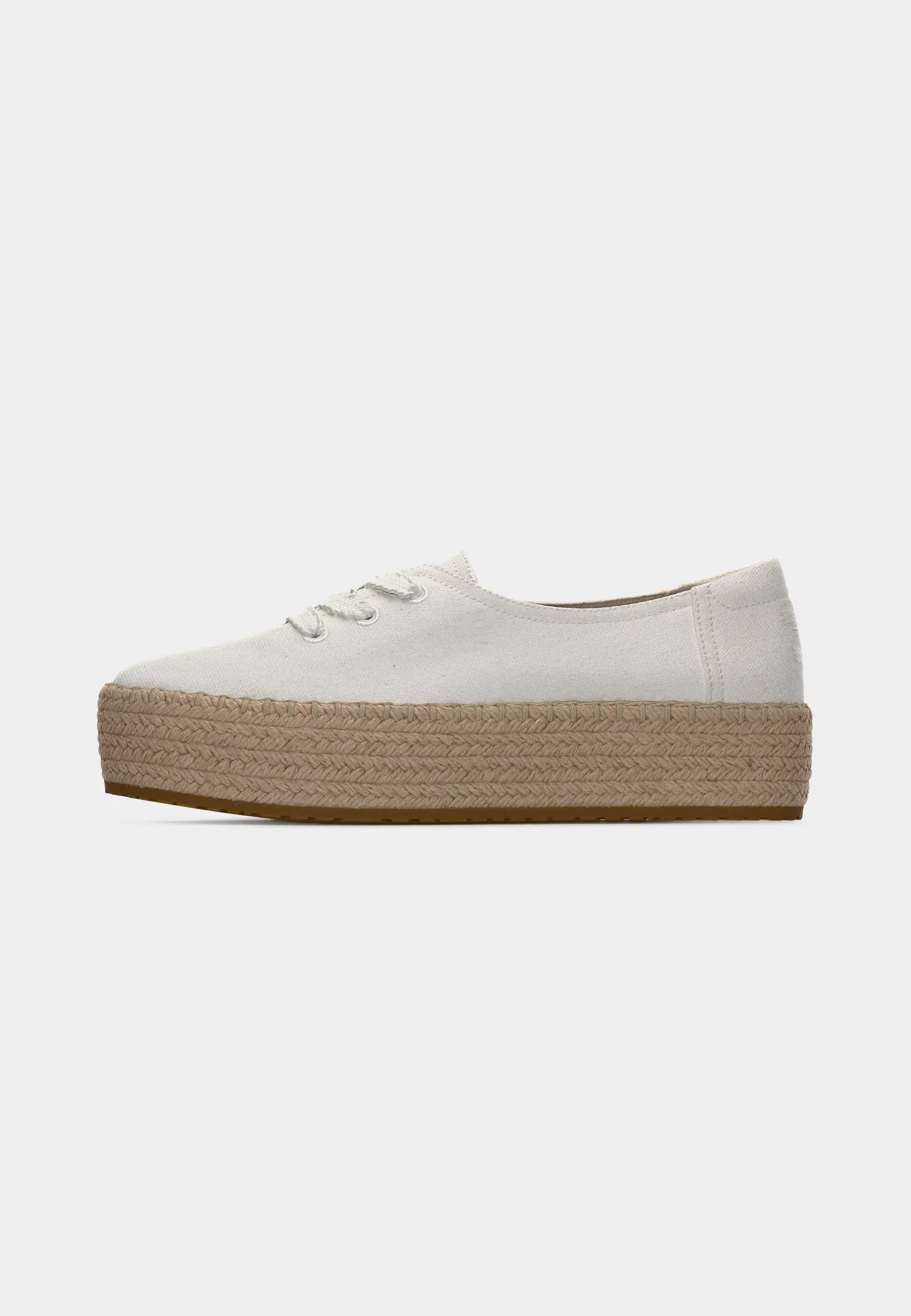 VALENCIA LACE UP