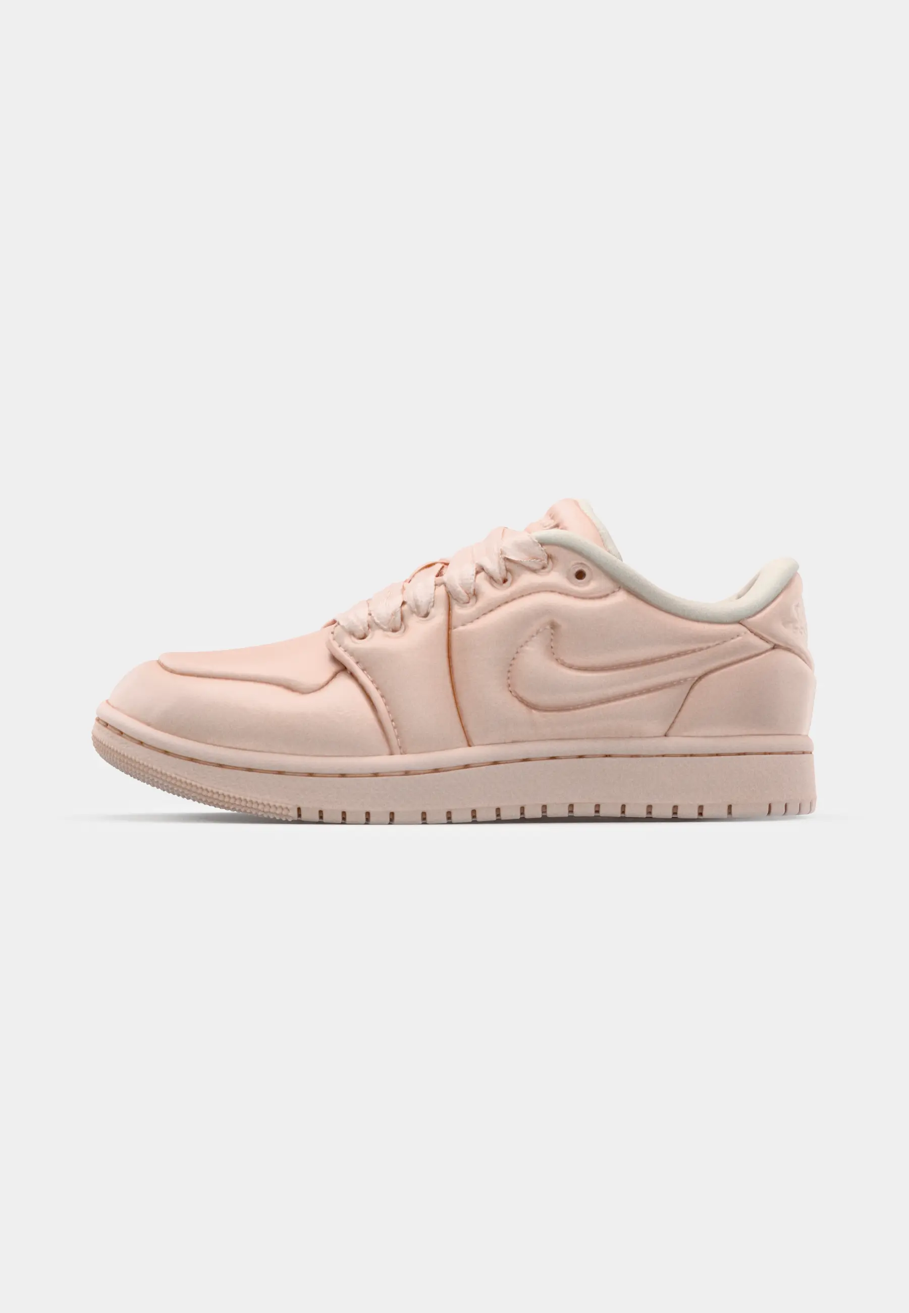 AIR JORDAN 1 MM LOW V2