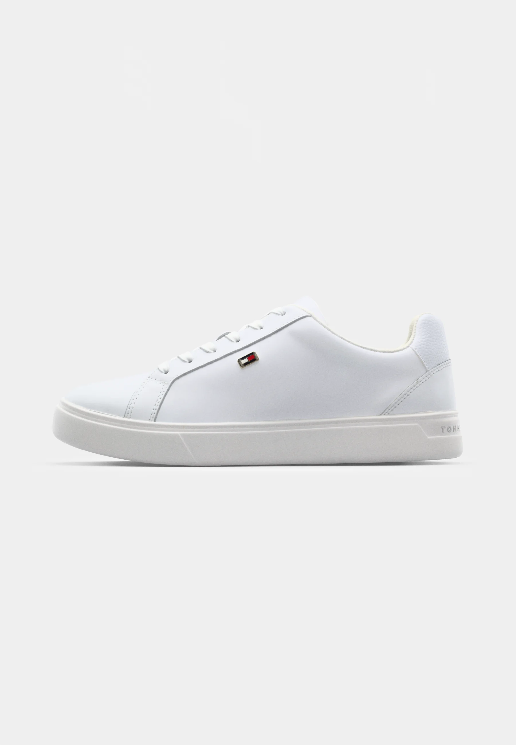 FLAG COURT SNEAKER