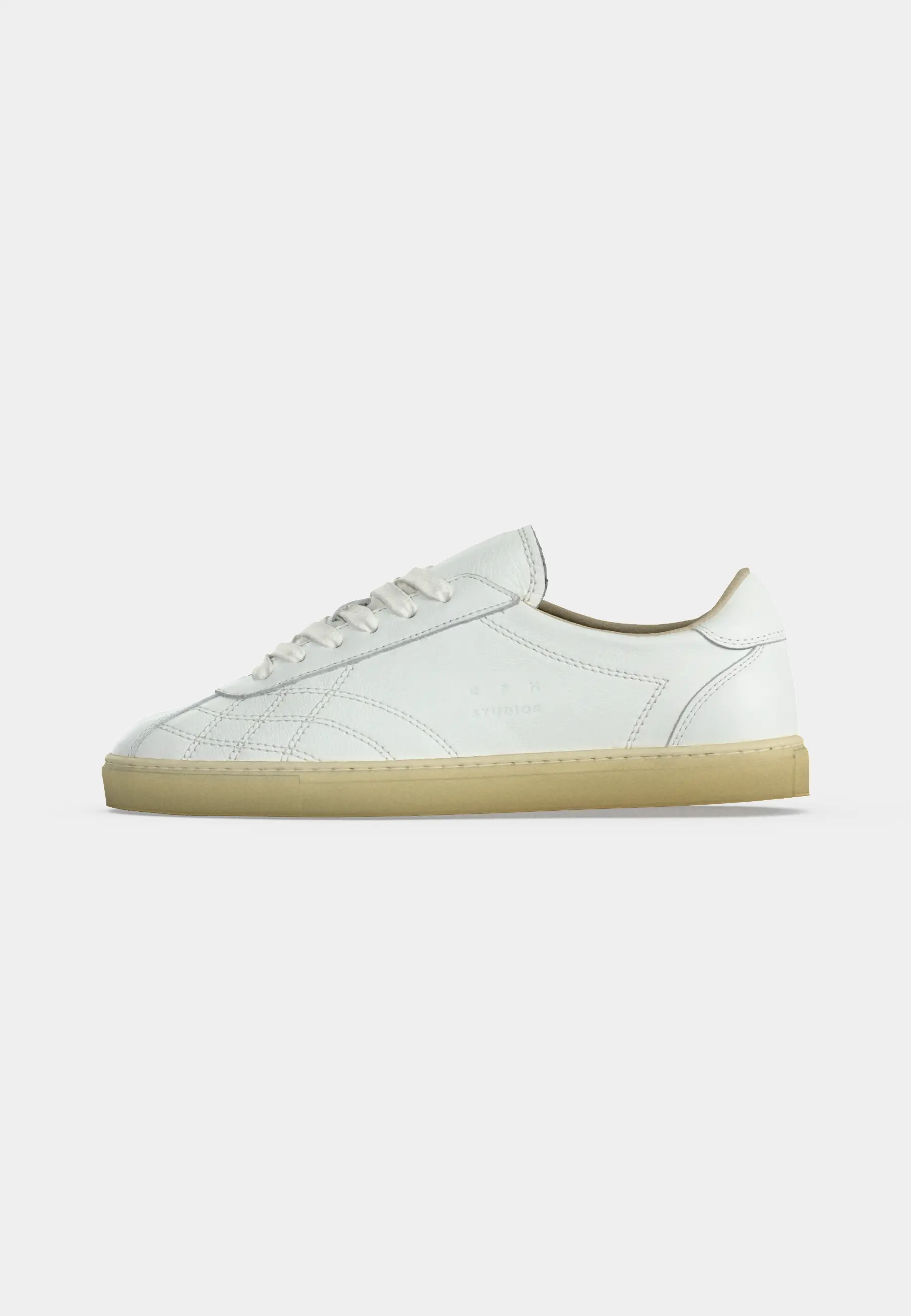 CPH121 leather white