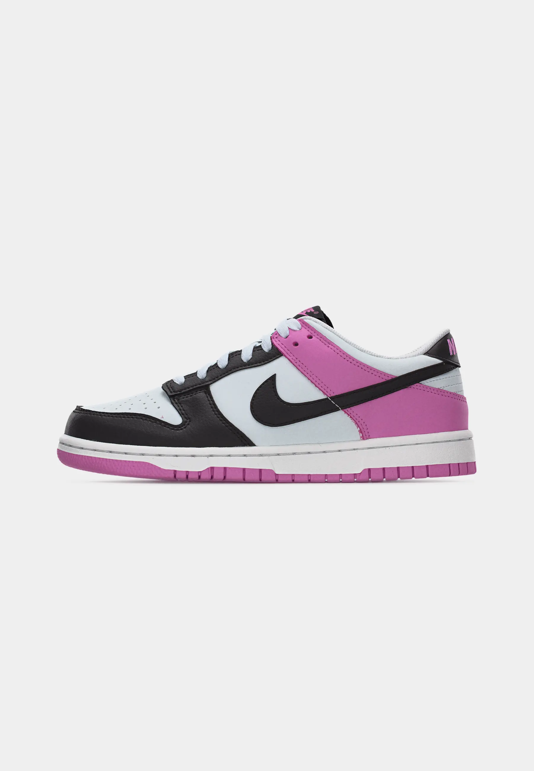 NIKE DUNK LOW RP BG