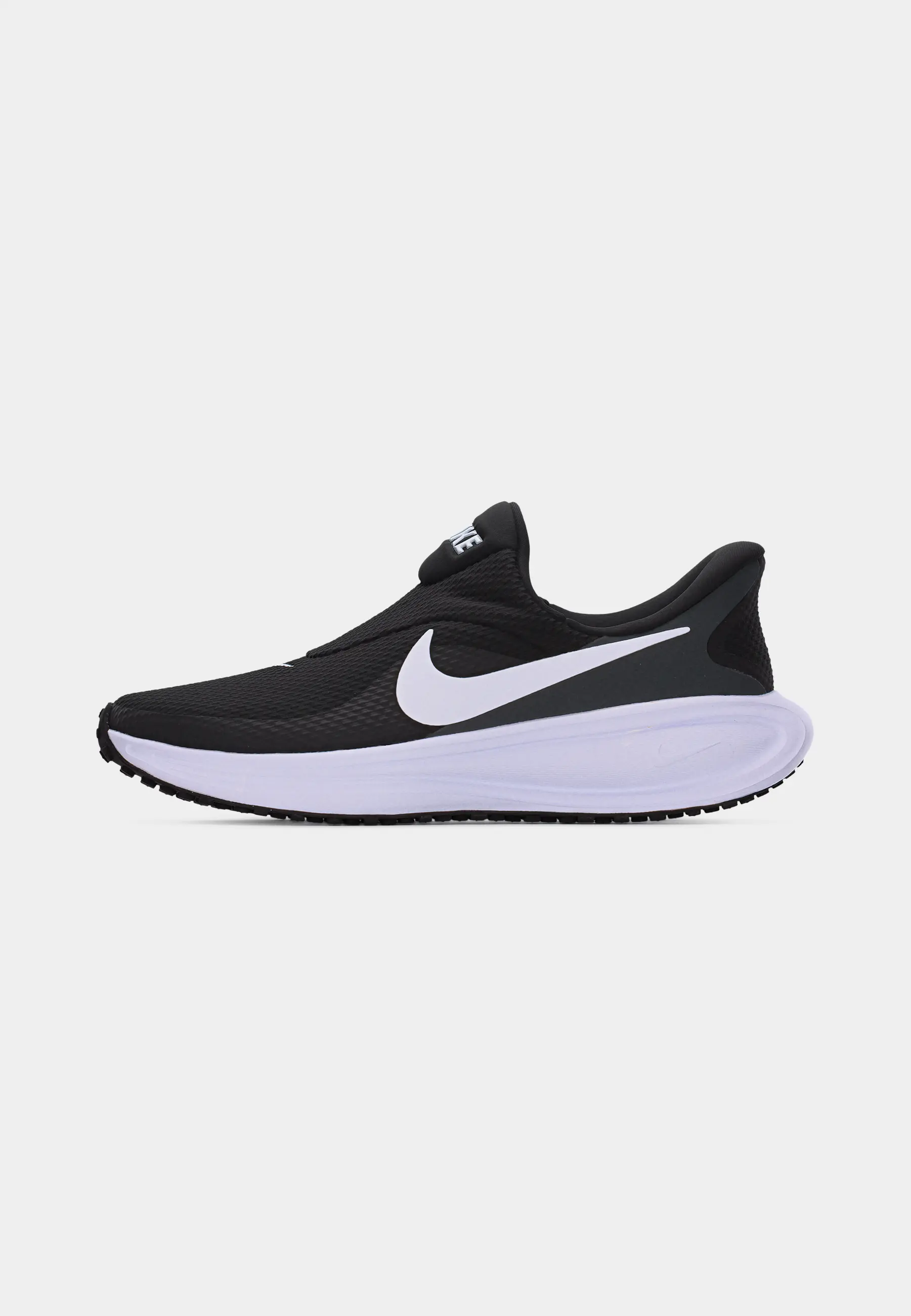 W NIKE REVOLUTION 8 EASYON