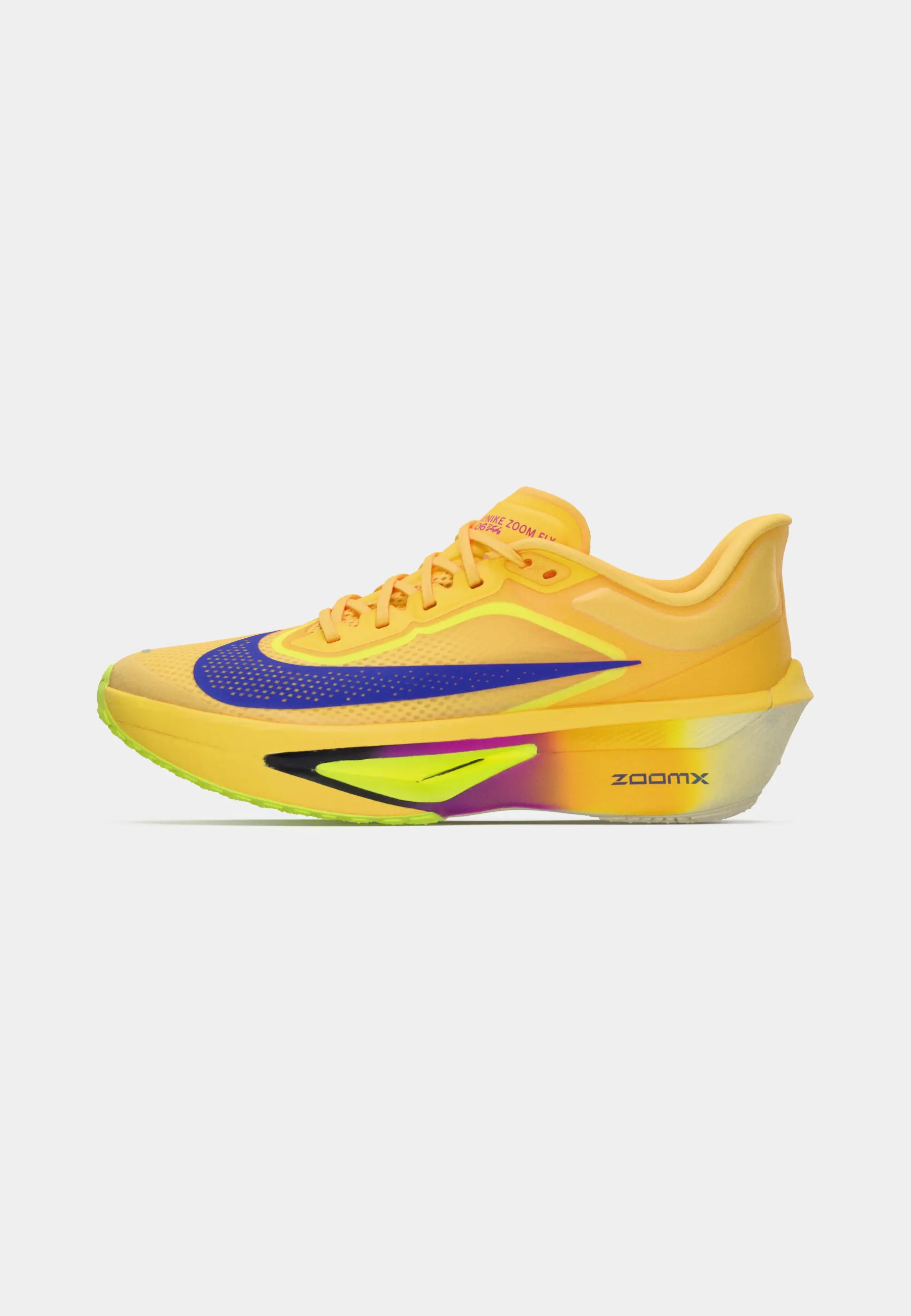 ZOOM FLY 6