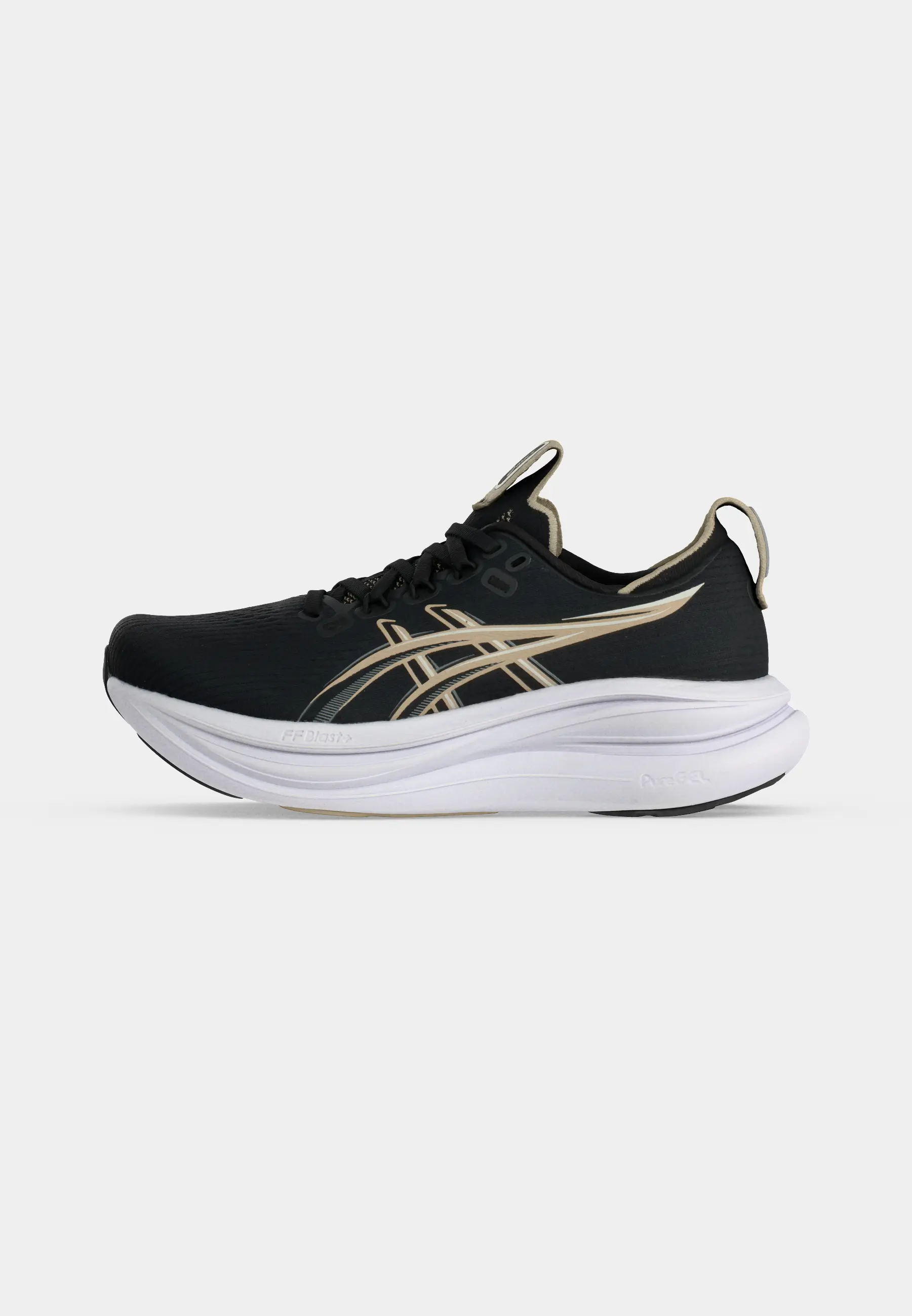 GEL NIMBUS 28