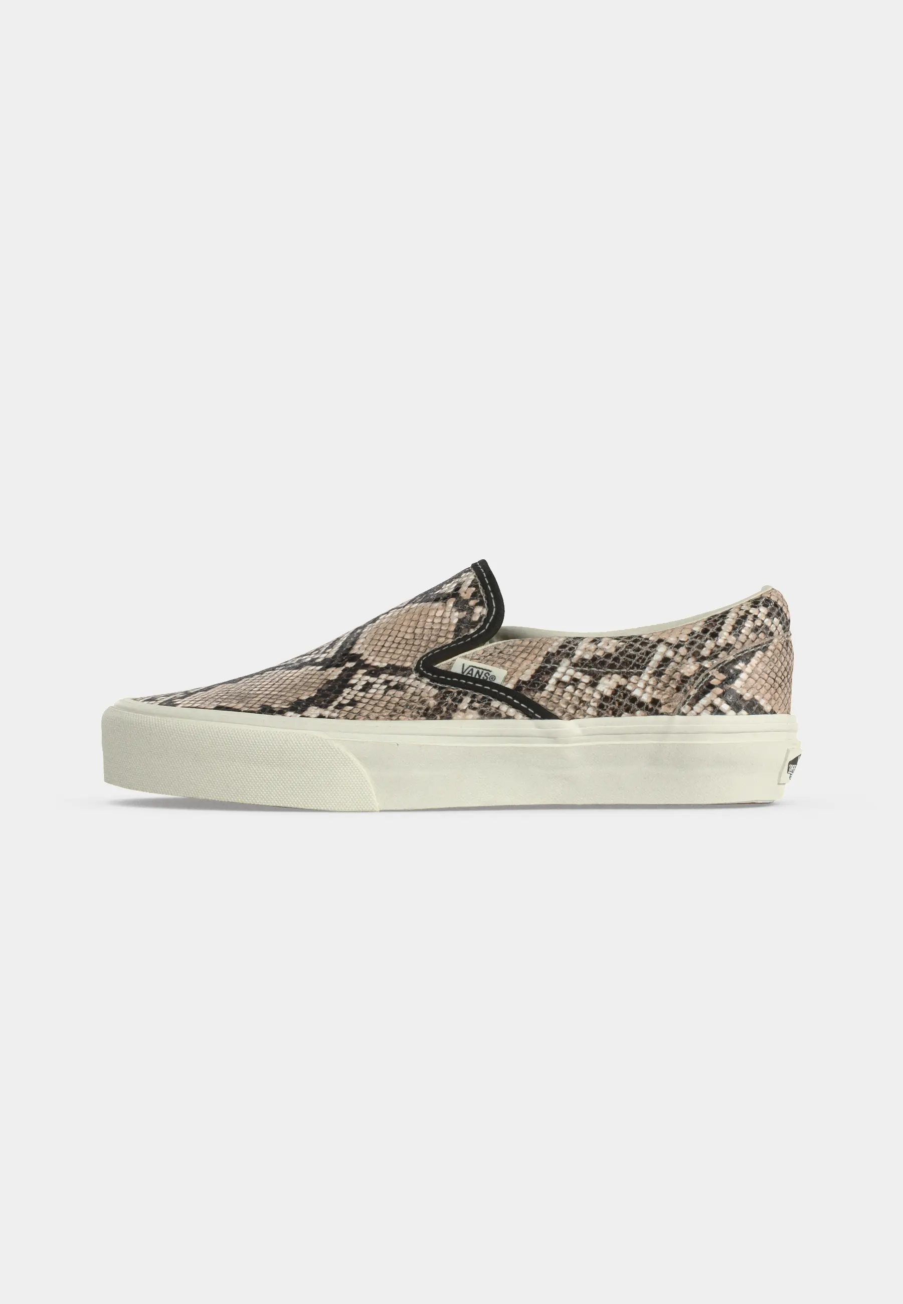 CLASSIC SLIP-ON
