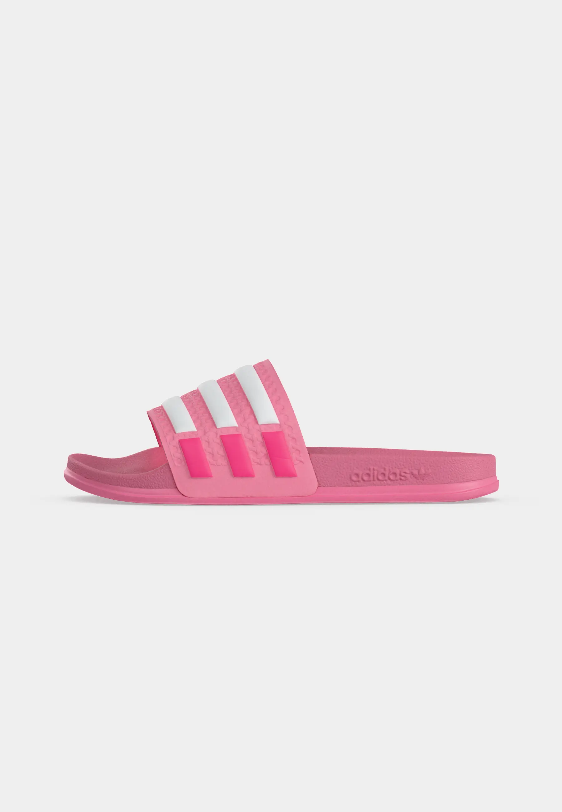 ADILETTE OG CF W