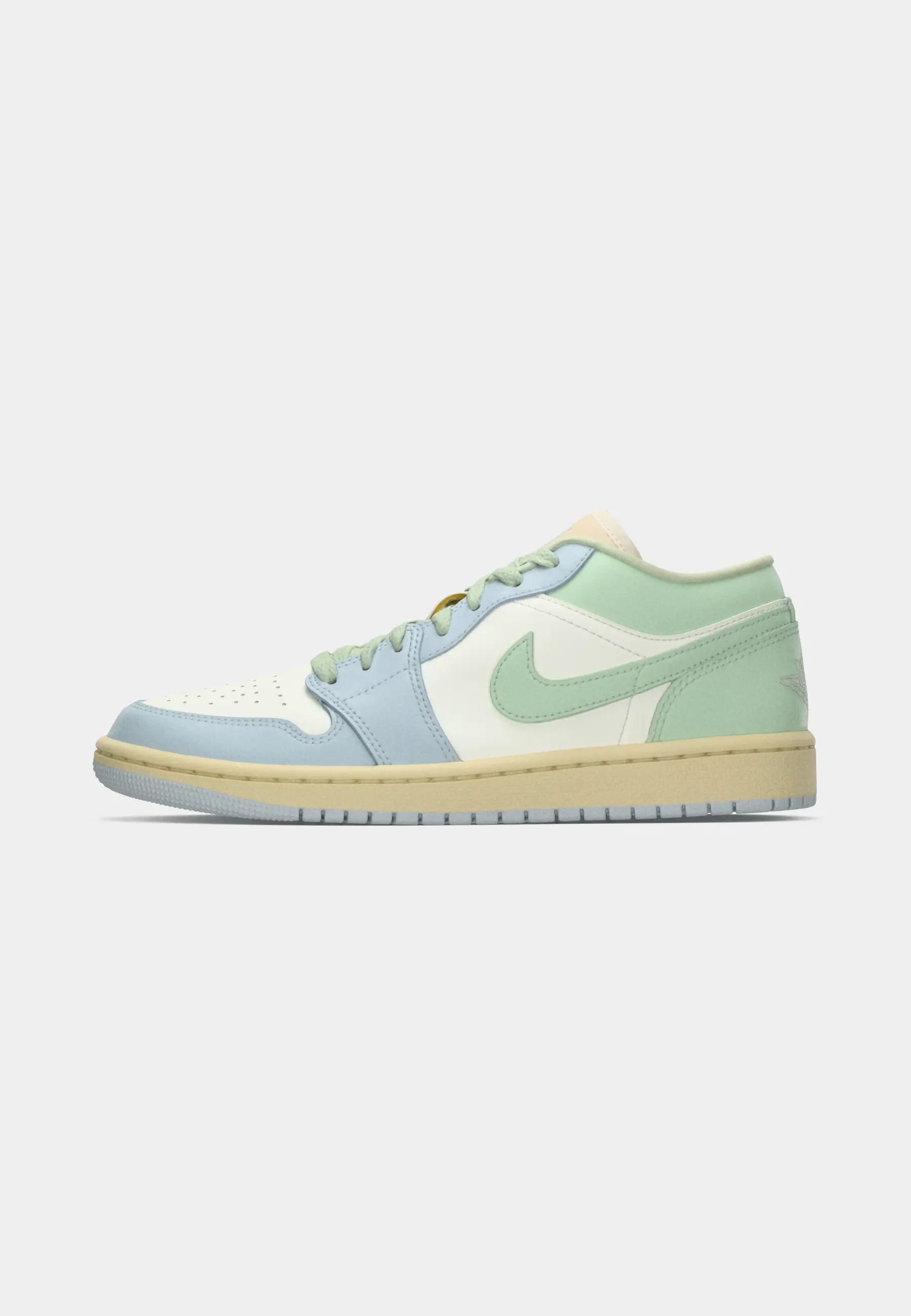 WMNS AIR JORDAN 1 LOW