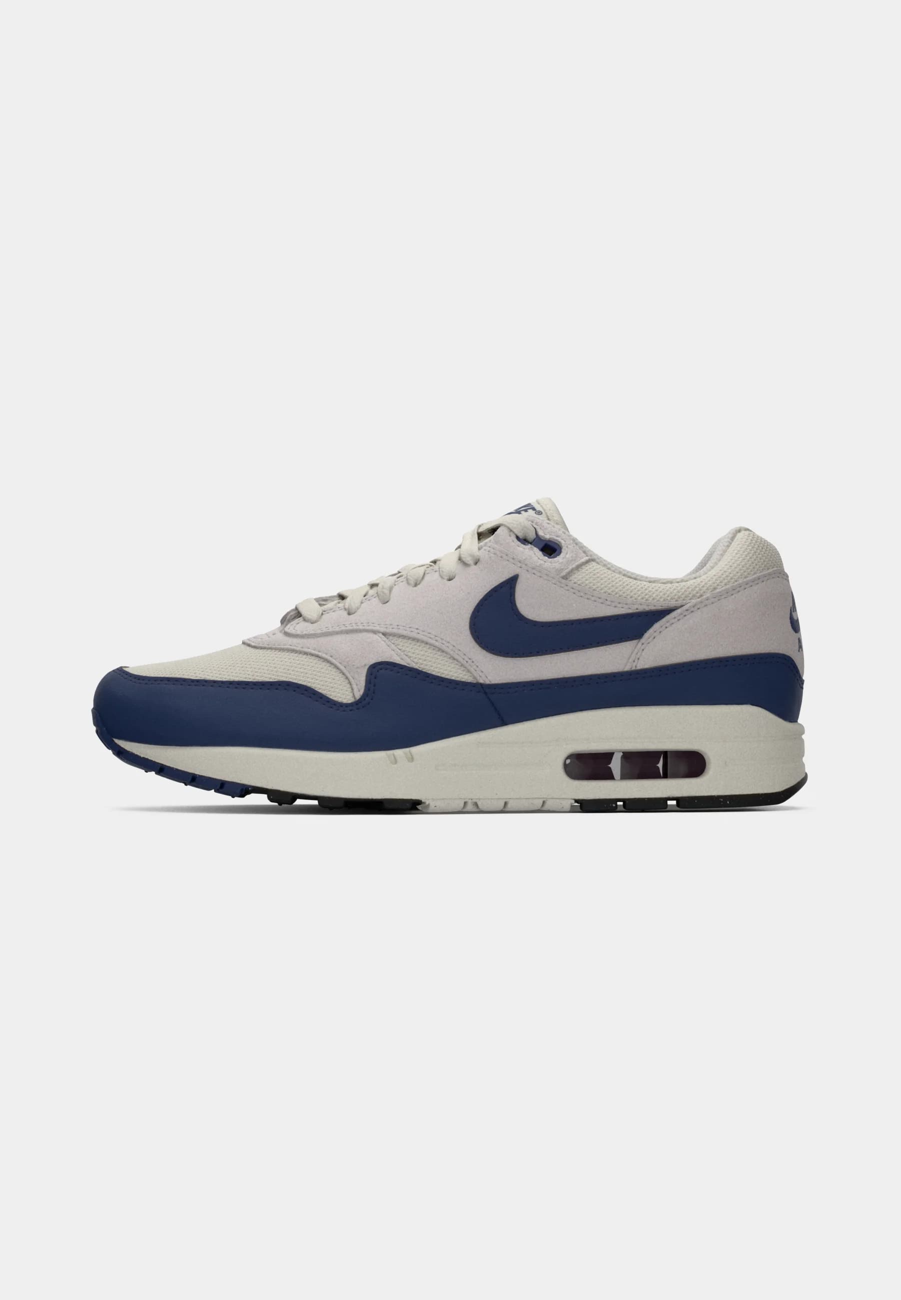NIKE AIR MAX 1 ESS
