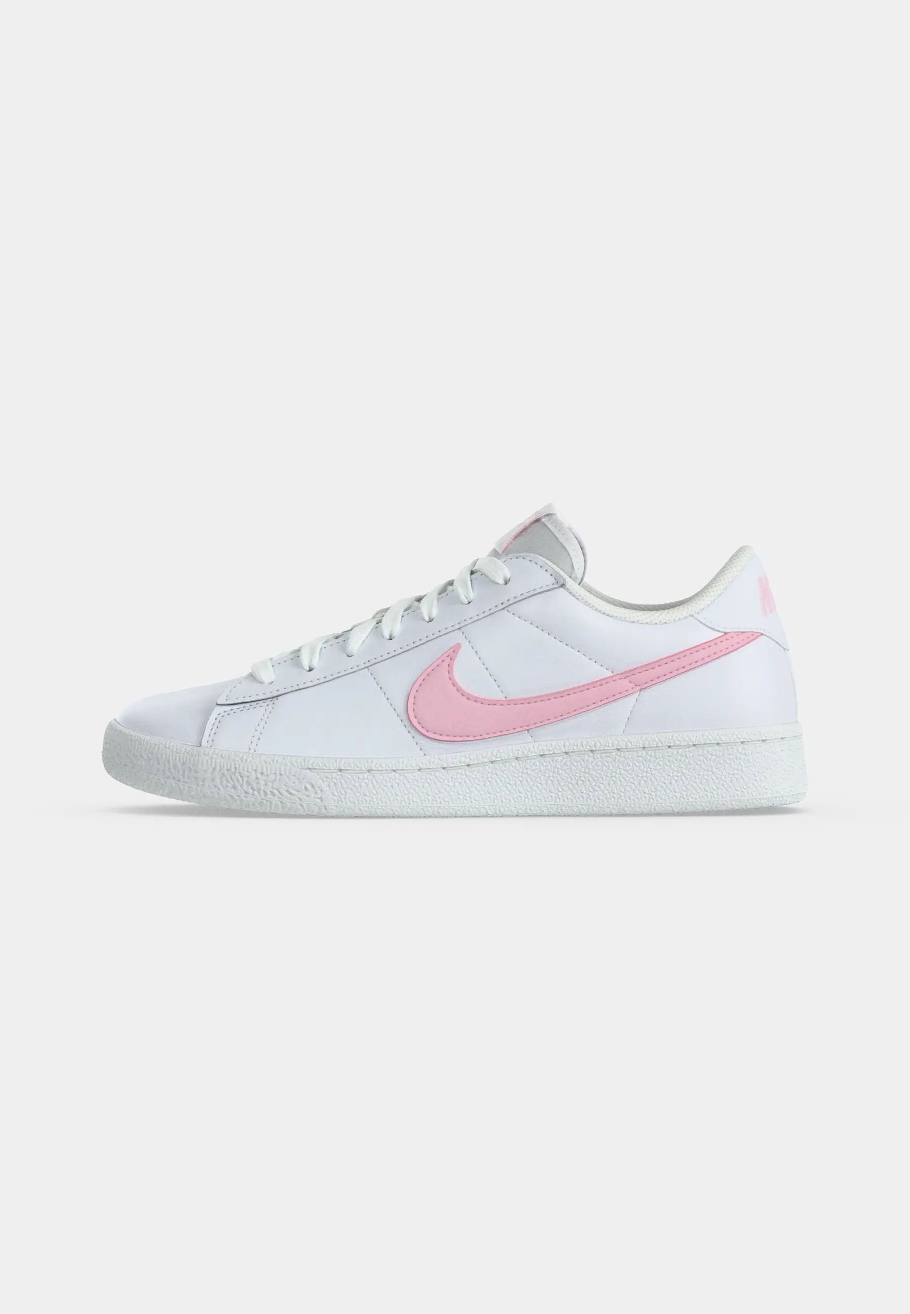 TENNIS CLASSIC