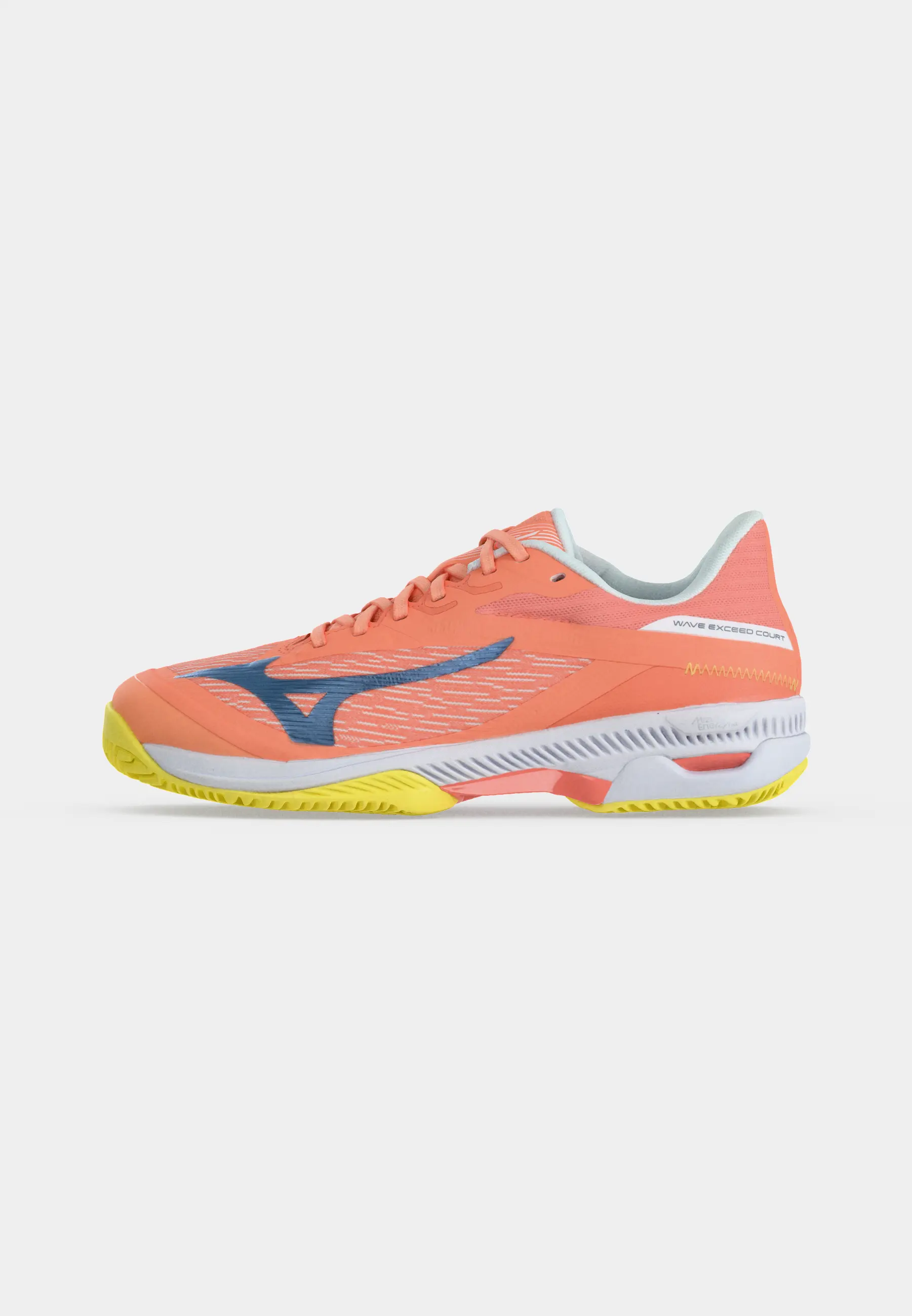 WAVE EXCEED COURT