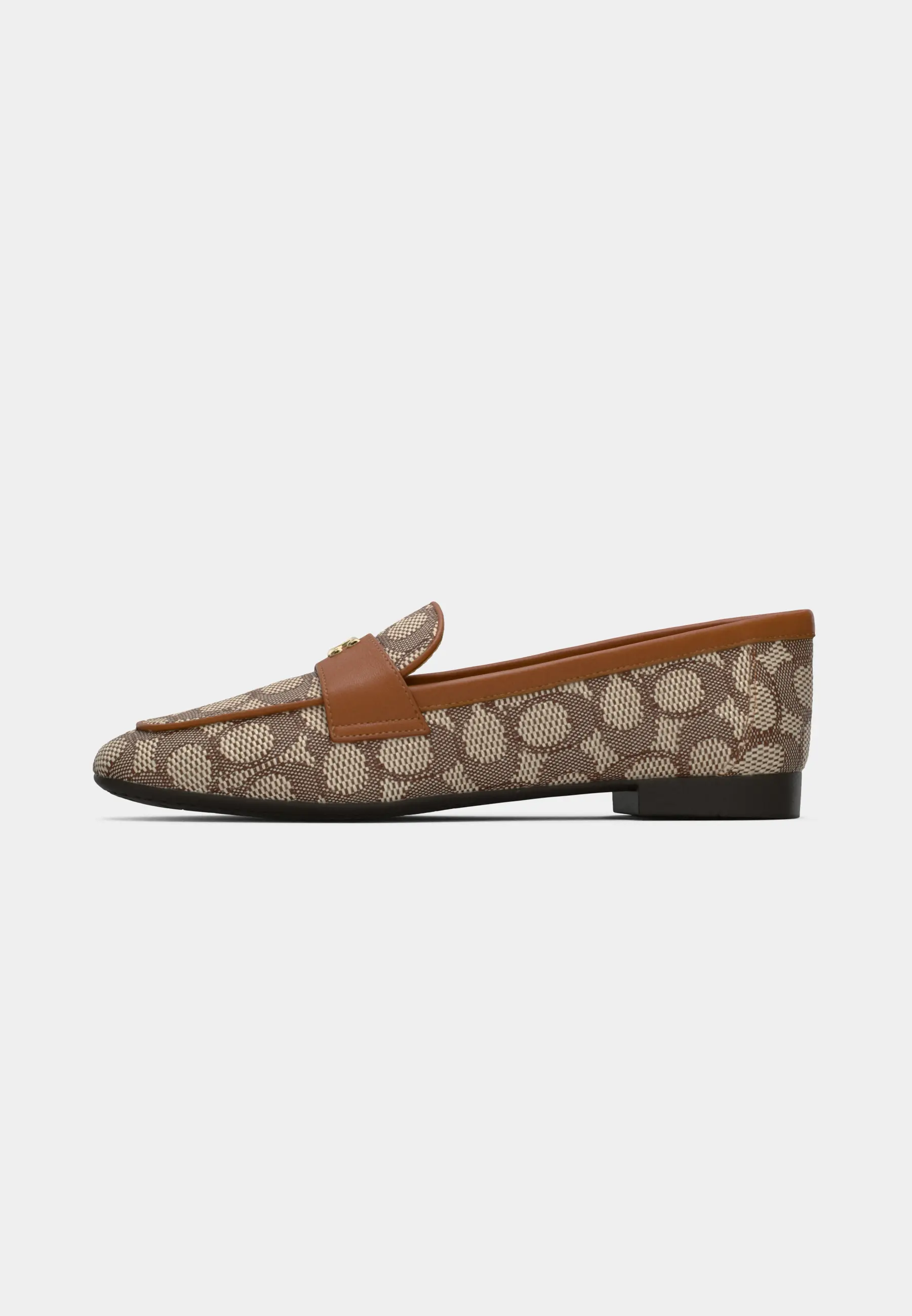 sculpted c signature textile jacquard loafer