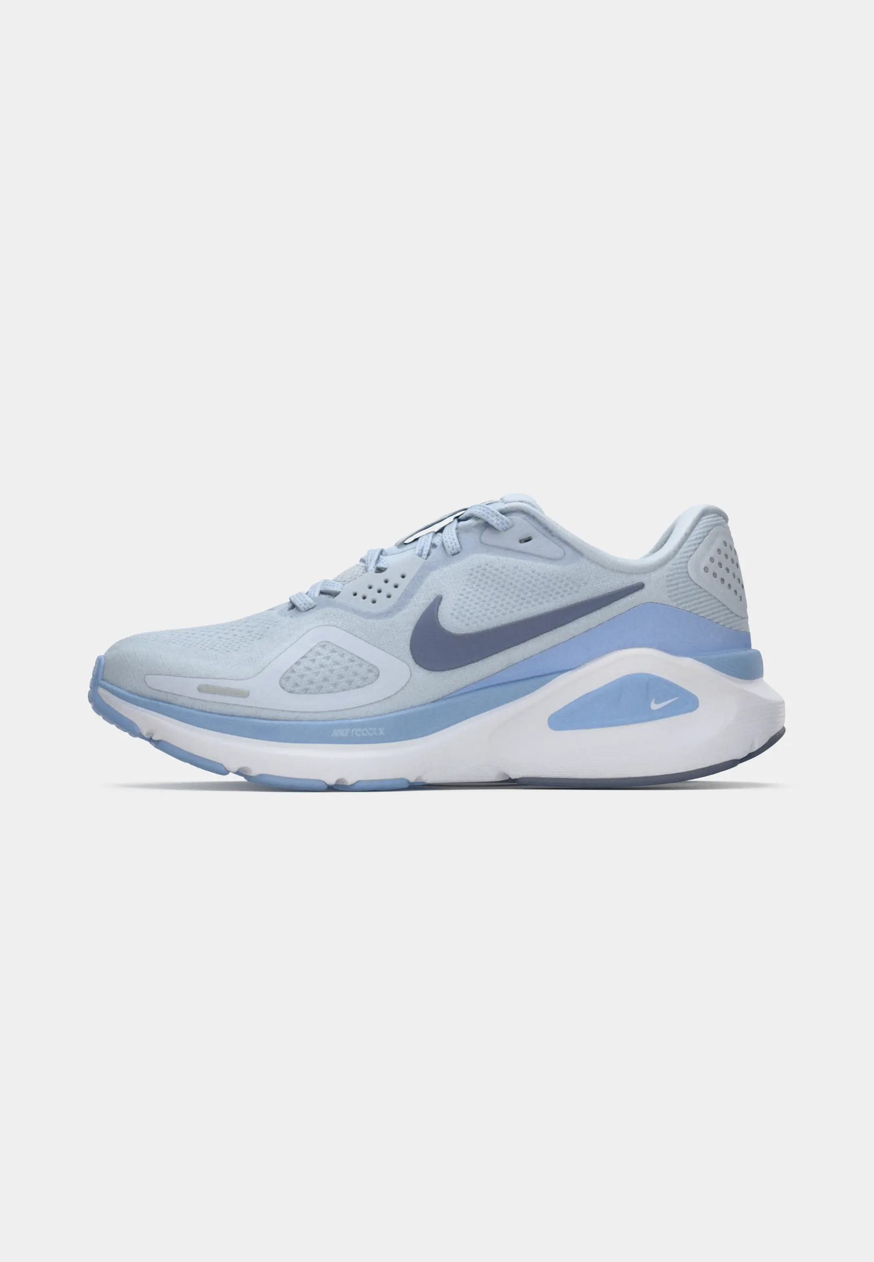 W NIKE STRUCTURE 26