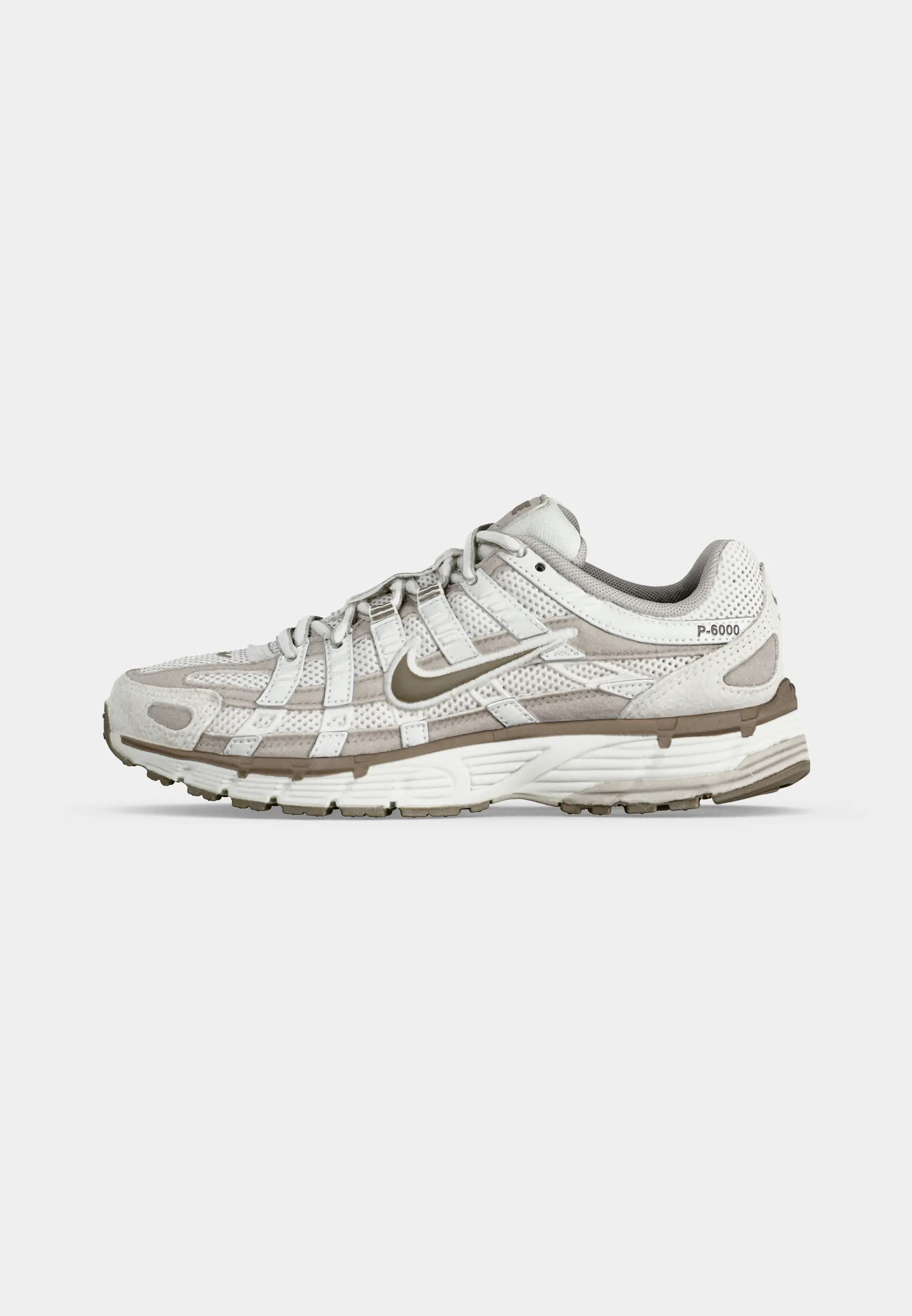 W NIKE P-6000 GEL