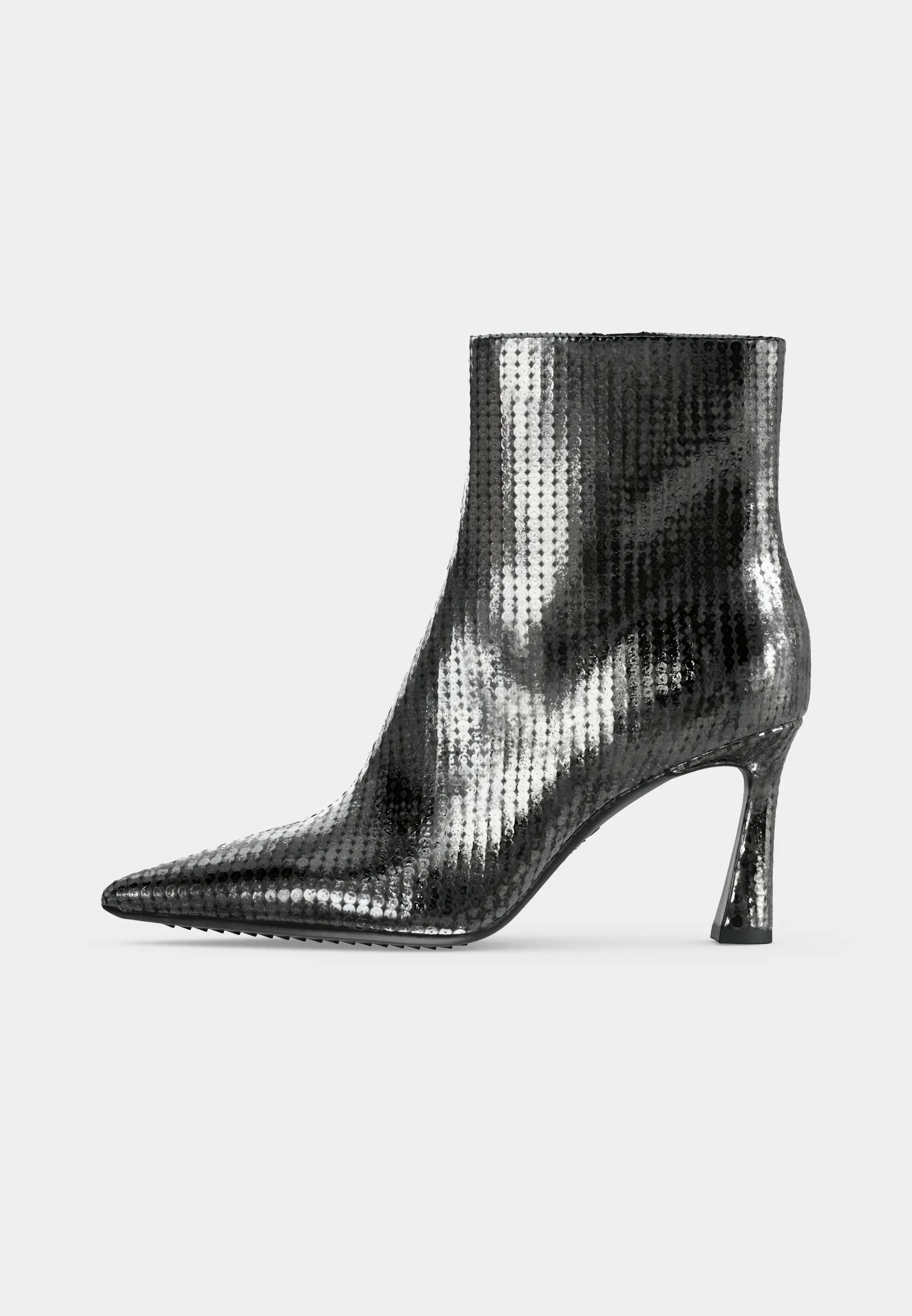 CAYDEN HEELED BOOTIE