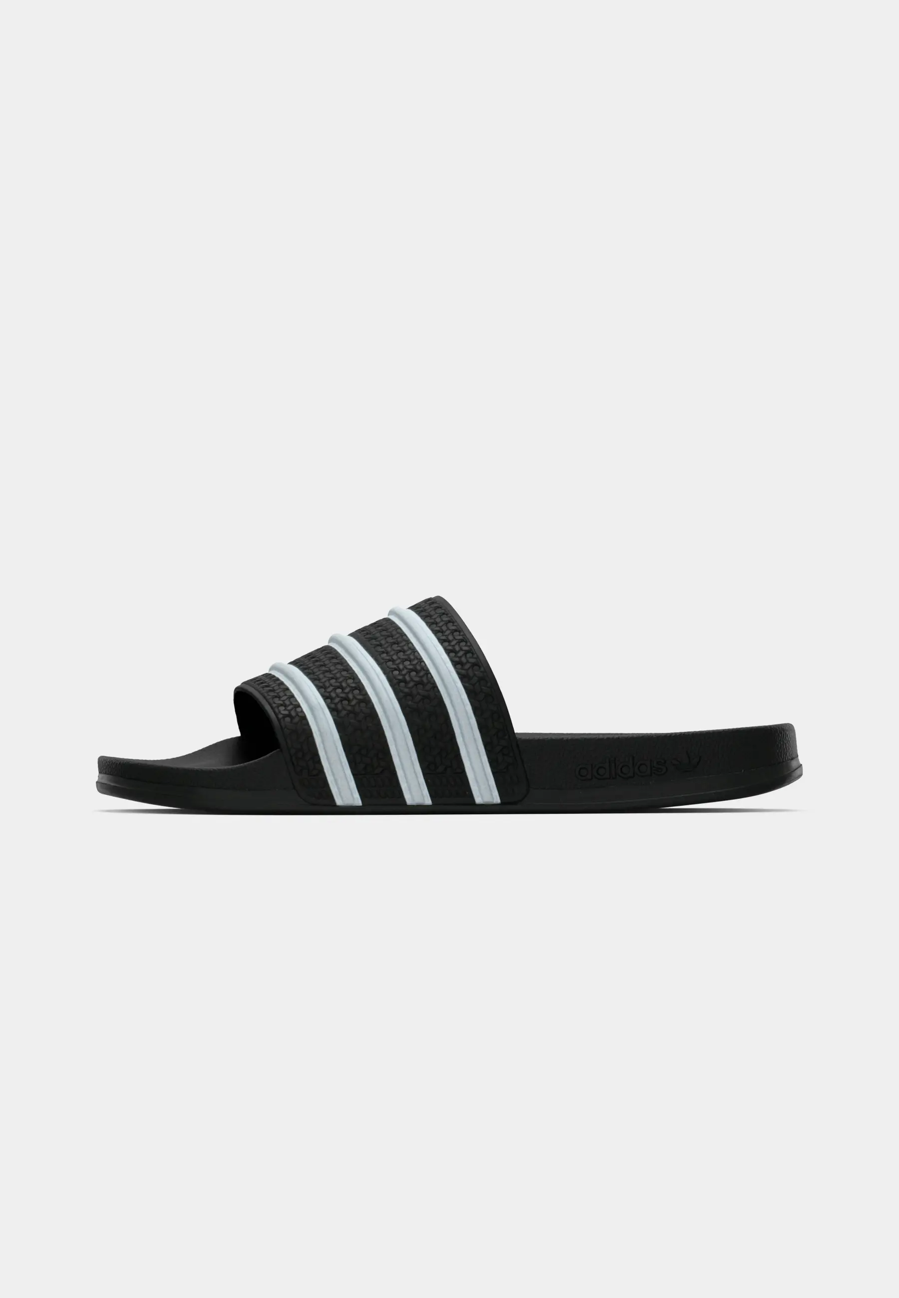 ADILETTE OG CF