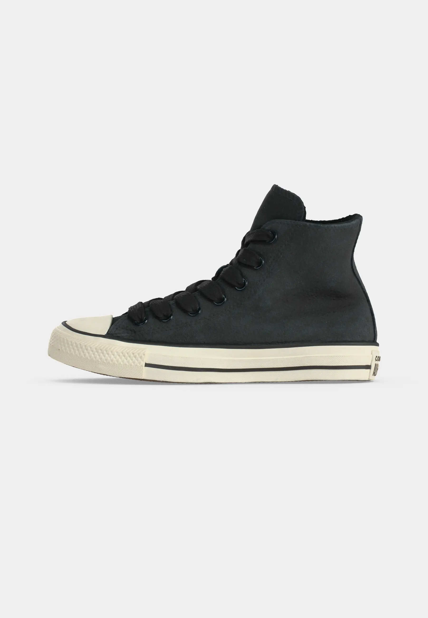 CHUCK TAYLOR ALL STAR