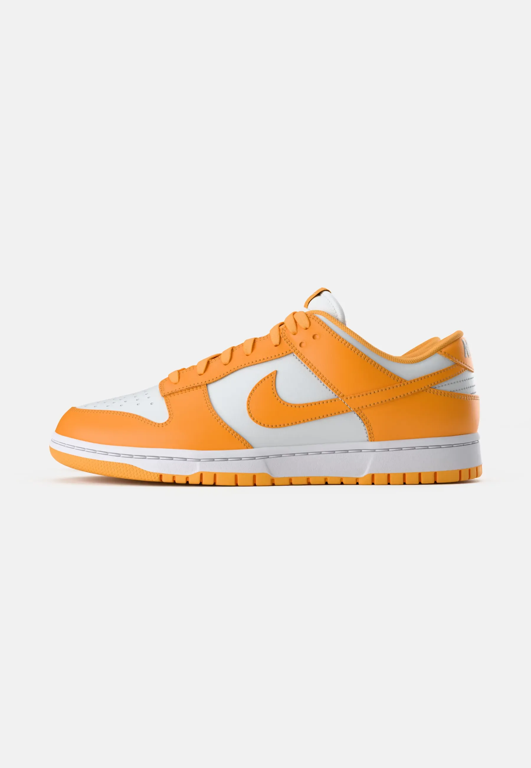 Dunk Low WMNS