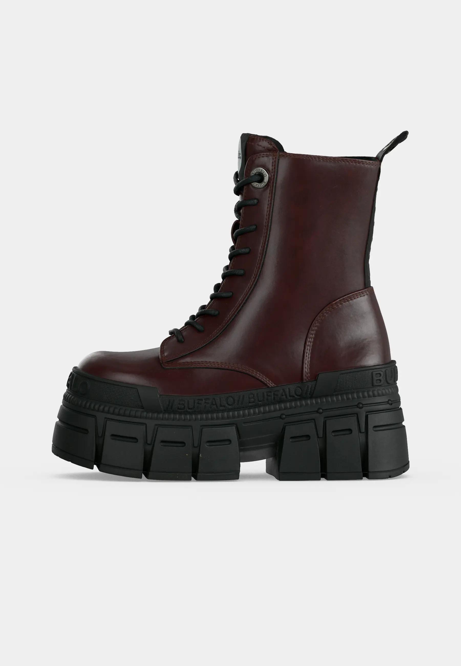 GOSPHER LACE UP MID