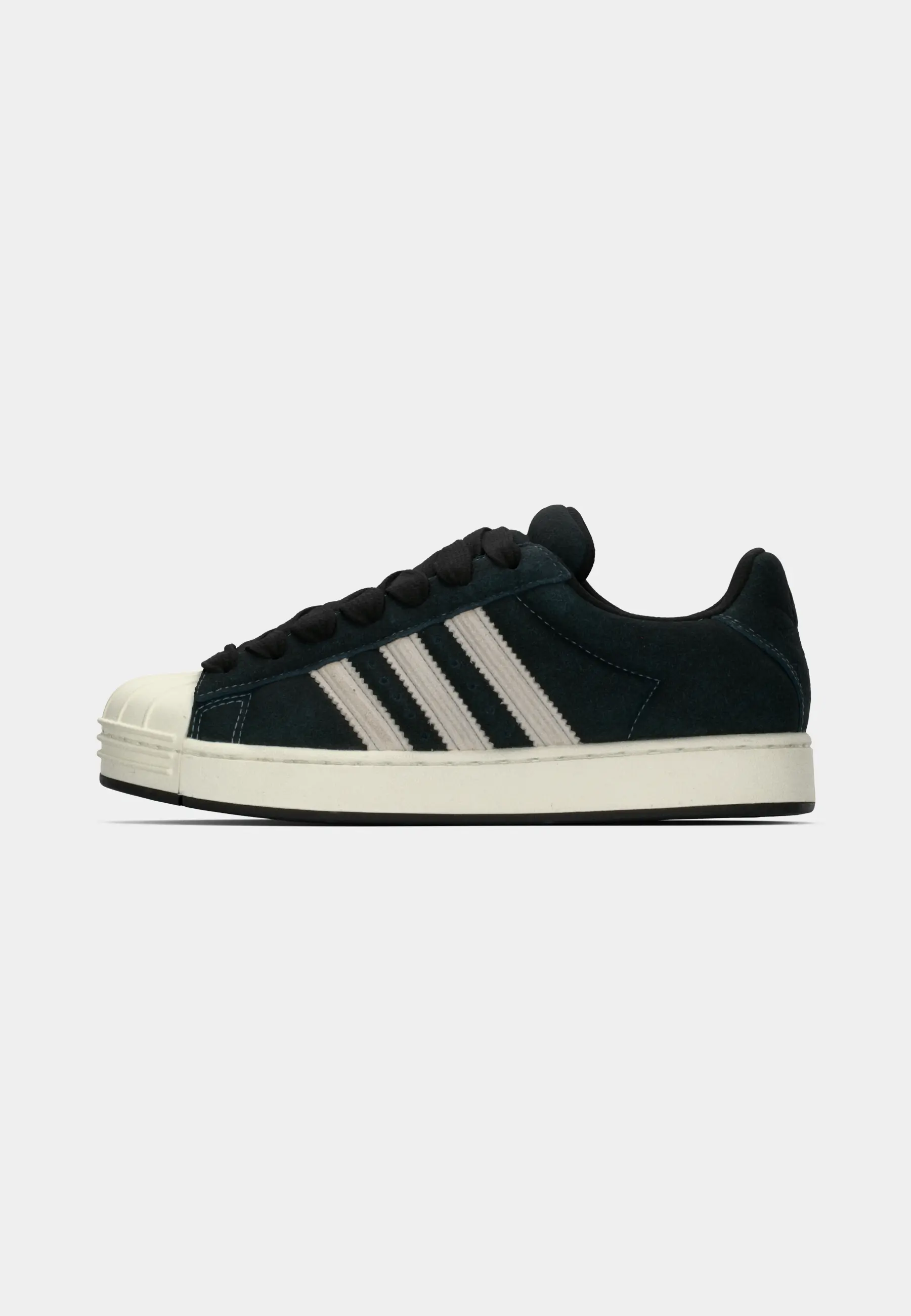 SUPERSTAR ST W
