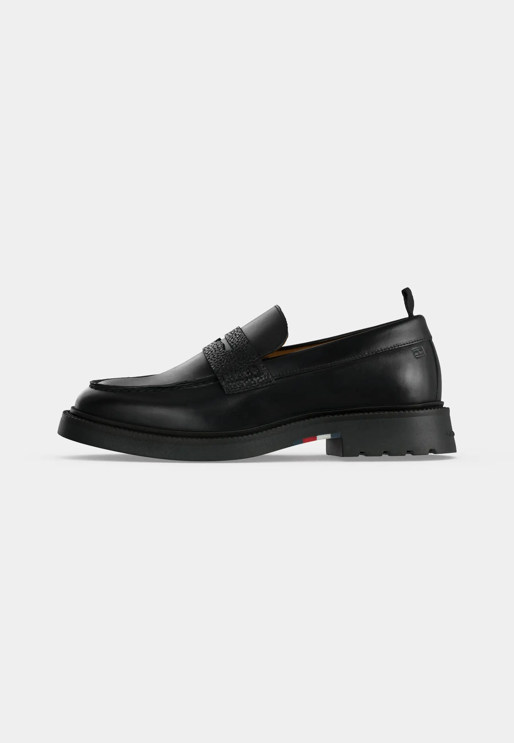 CORPORATE CASUAL LTH LOAFER