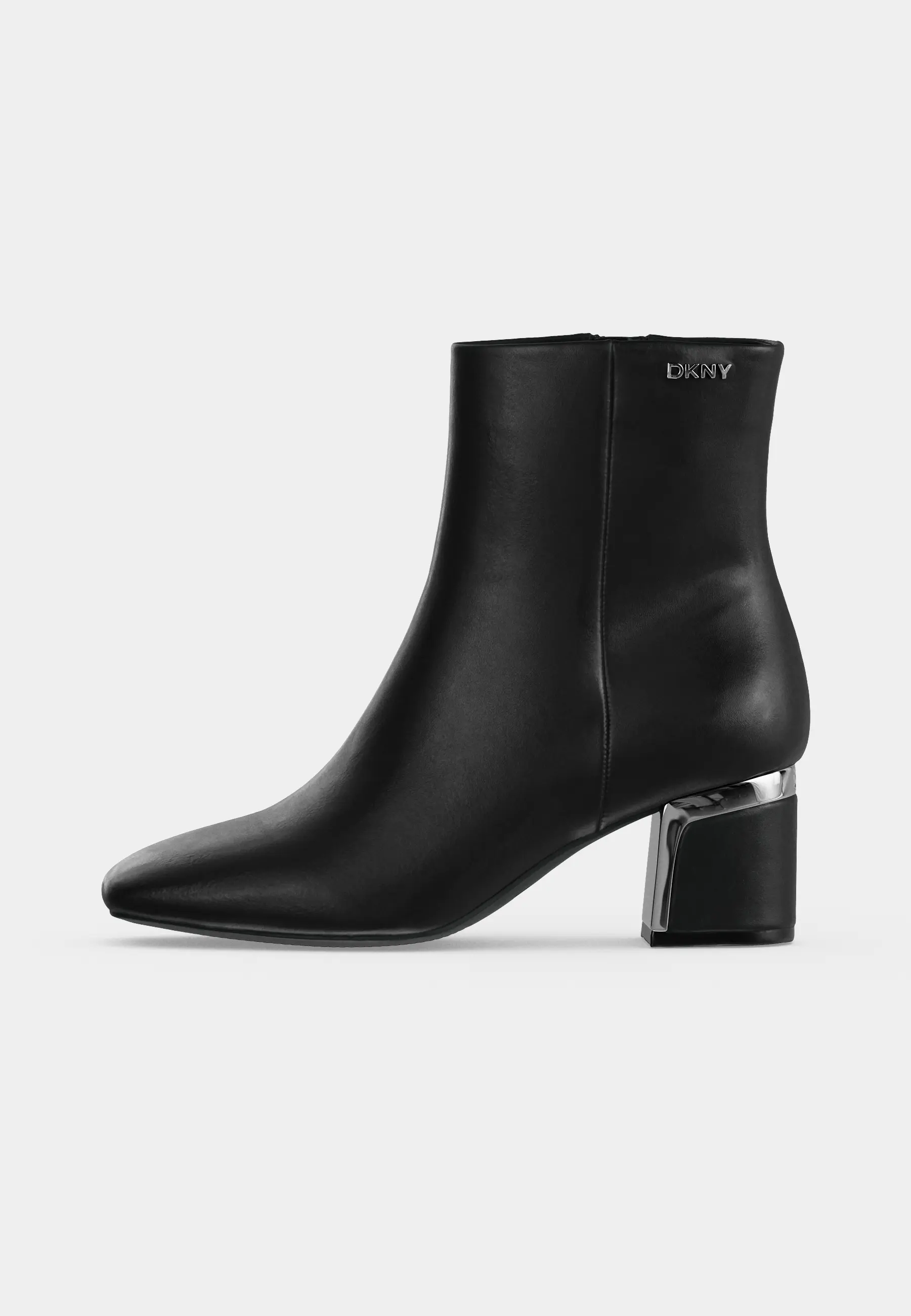 CELISHA HEELED BOOTIE