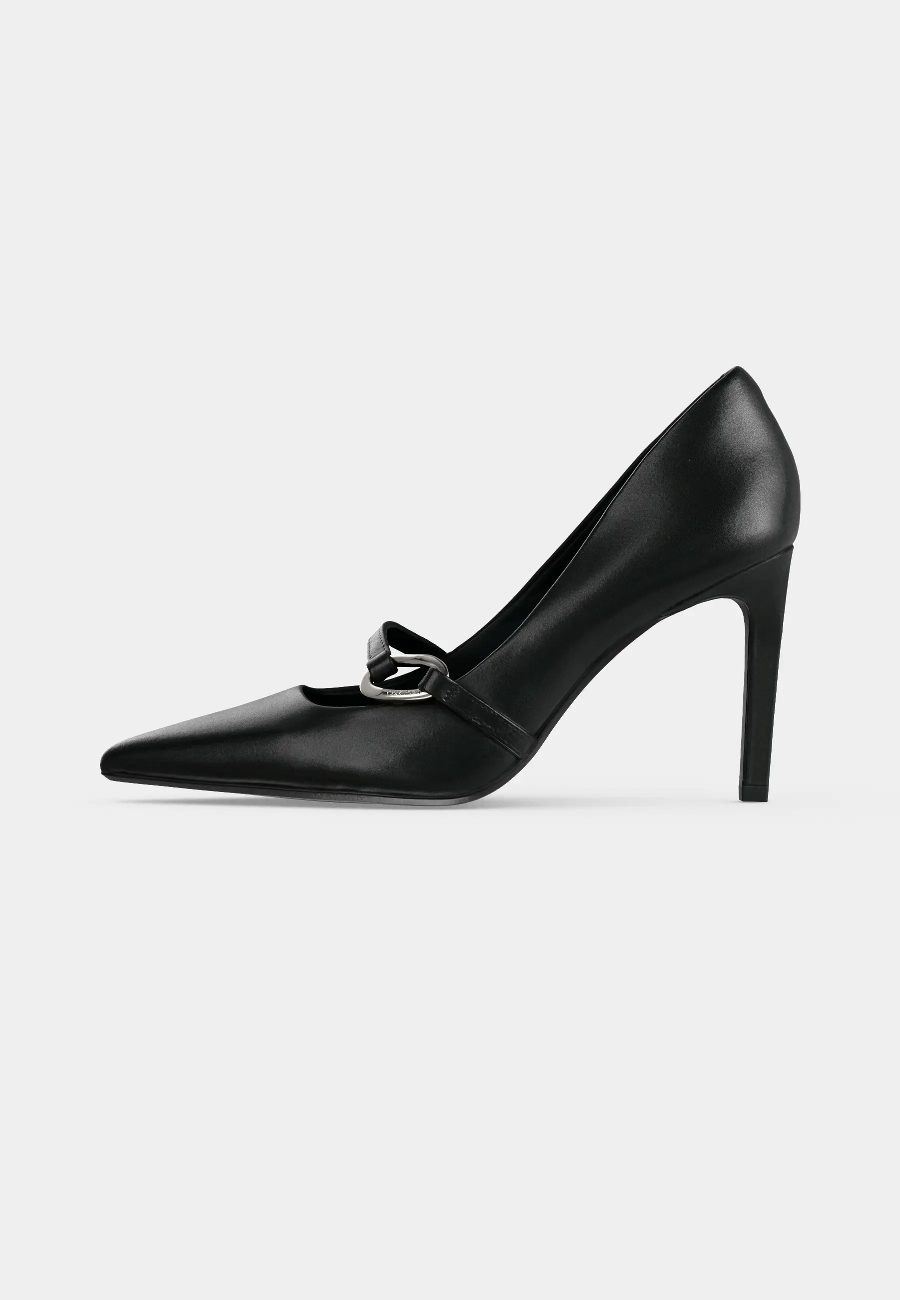 ESS STILETTO